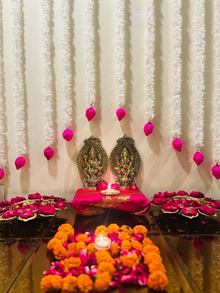 Lotus Buds Wall Hangings For Decoration